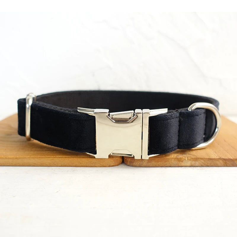 THE BLACK Engraved Dog Collar Set